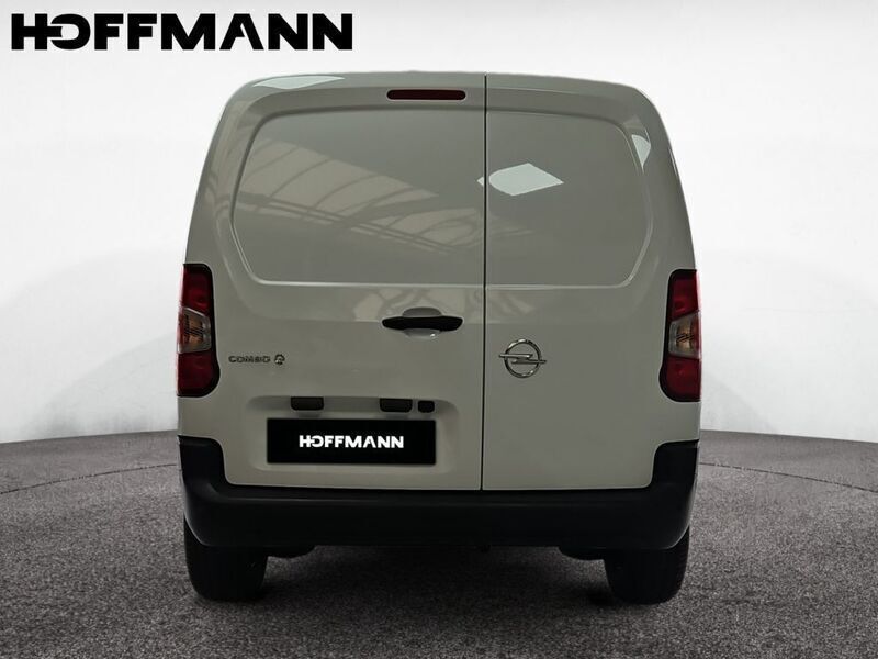 Neu Opel Combo-e Life 100 kW (136 PS) 2025 Weiß Van / Kleinbus