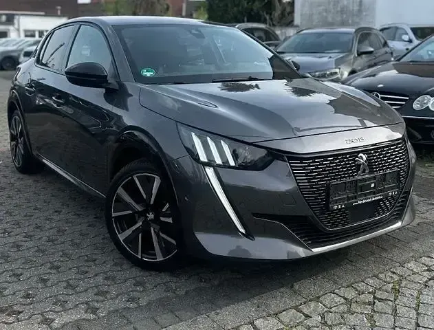 Gebraucht Peugeot 208 GT-line 101 PS (74 kW) 2020 Grau Kleinwagen