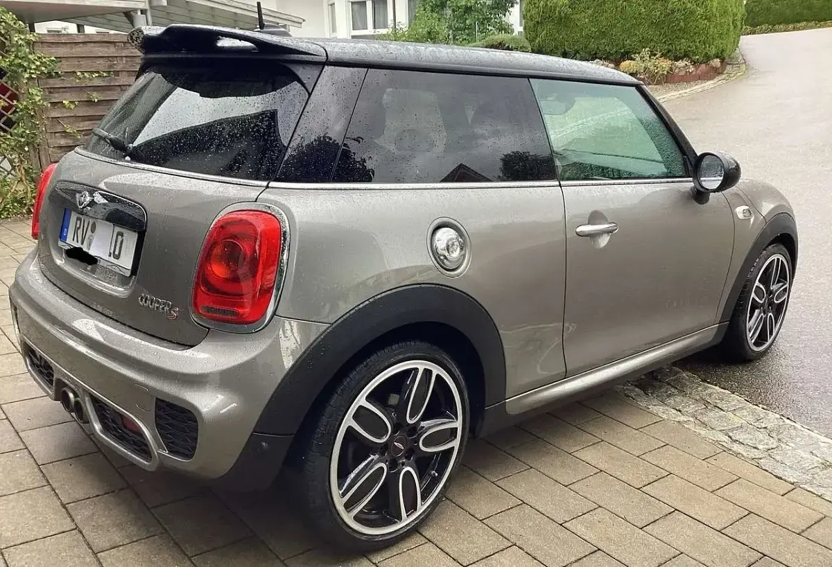 Gebraucht Mini Cooper S 192 PS (141 kW) 2018 Silber Kleinwagen