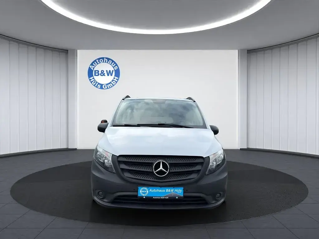 Second-hand Mercedes Vito 96 CP (70 kW) 2016 Alb Van