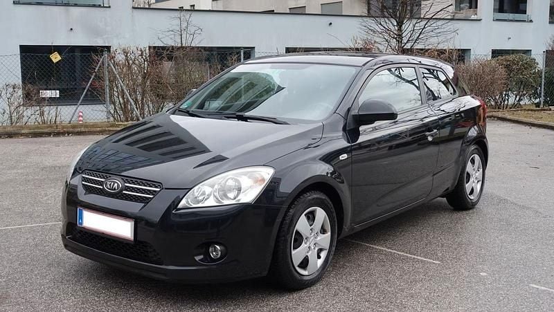 Schwarz Gebraucht 2008 Kia ProCeed EX Kleinwagen | 2.200 € (Guter Preis) - Bild 1/4