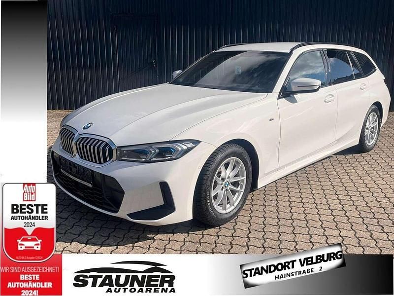 Alpinweißuni Gebraucht 2023 BMW 320e M Sport Kombi | 36.980 € (Guter Preis) - Bild 1/4