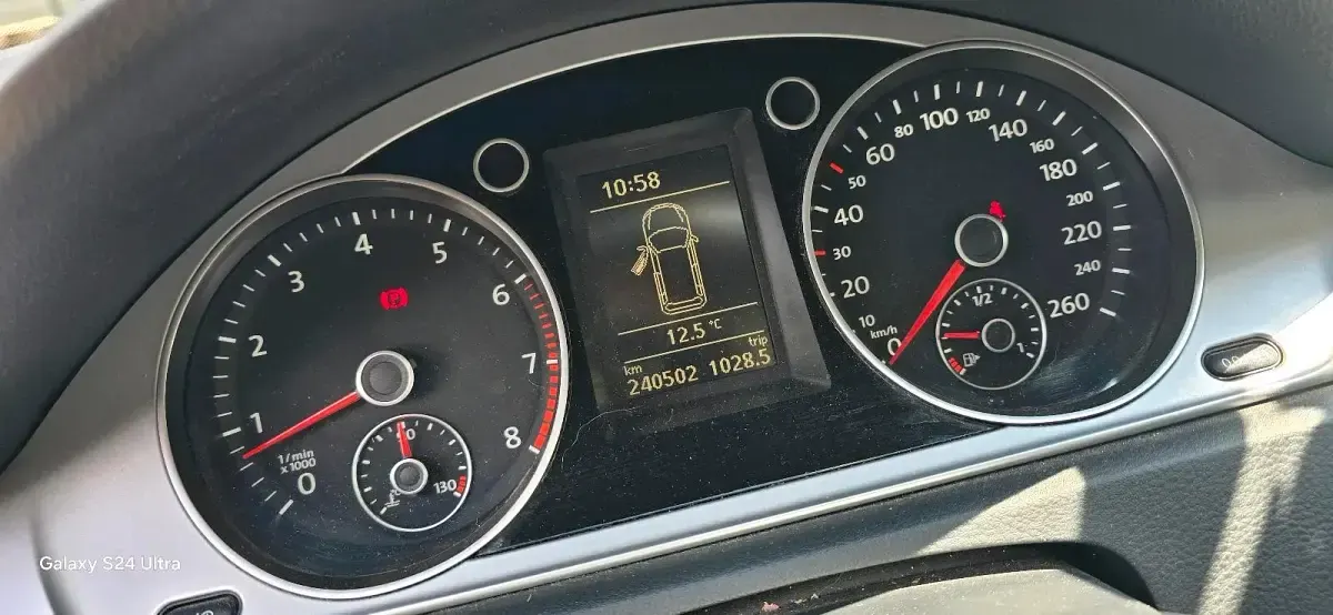 Gebraucht VW Passat 122 PS (89 kW) 2012 Schwarz Kombi