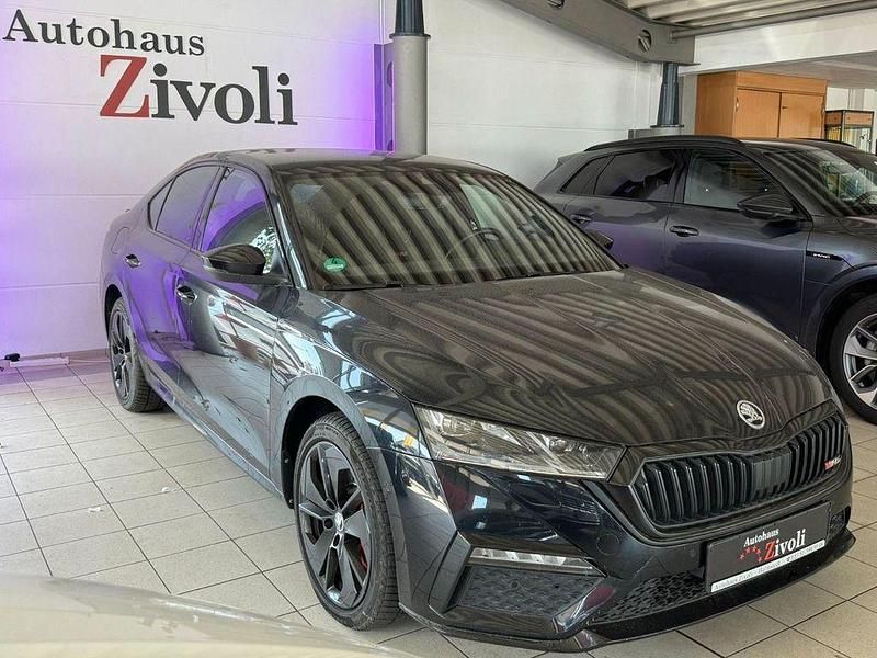 Schwarz Gebraucht 2021 Skoda Octavia RS Limousine | 25.940 € (Guter Preis) - Bild 1/4