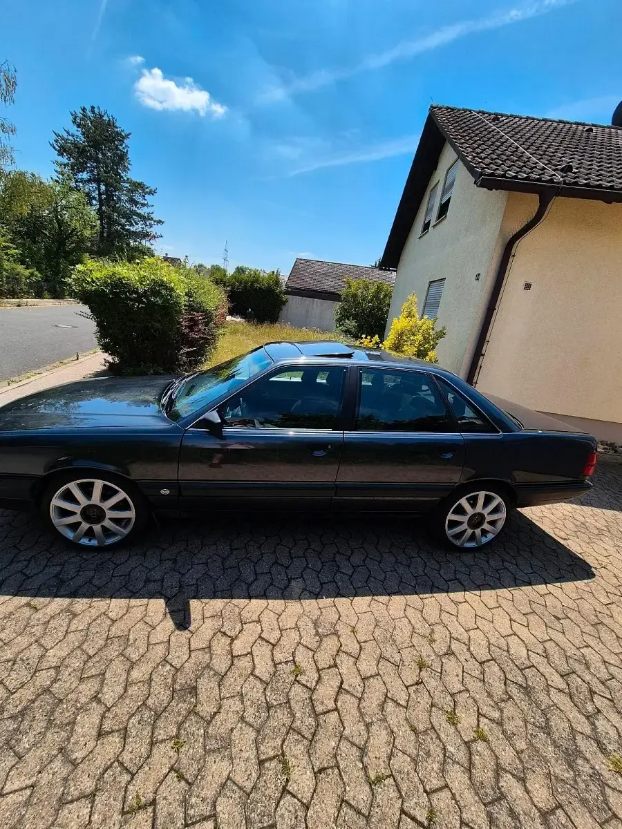 Gebraucht Audi 100 Sport 133 PS (97 kW) 1990 Grau Limousine