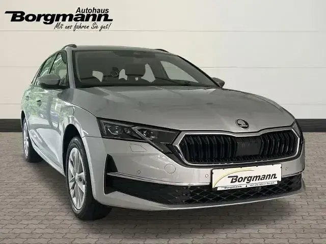 Gebraucht Skoda Octavia Selection 150 PS (110 kW) 2025 Silber Kombi