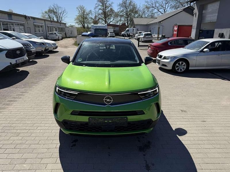 Gebraucht Opel Mokka Edition 131 PS (96 kW) 2021 Matcha green/ikone gruen SUV