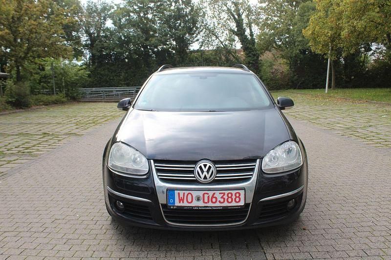 Schwarz Gebraucht 2008 VW Golf VI Trendline Kombi | 1.980 € (Guter Preis) - Bild 1/4