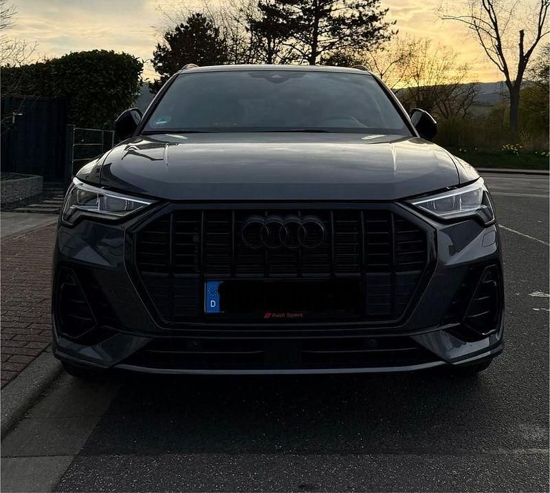 Gebraucht Audi Q3 S-Line 150 PS (110 kW) 2025 Grau SUV