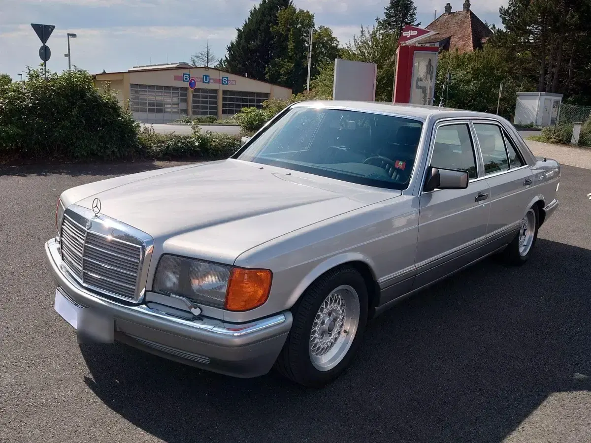 Gebraucht Mercedes S500 223 PS (164 kW) 1987 Silber Limousine