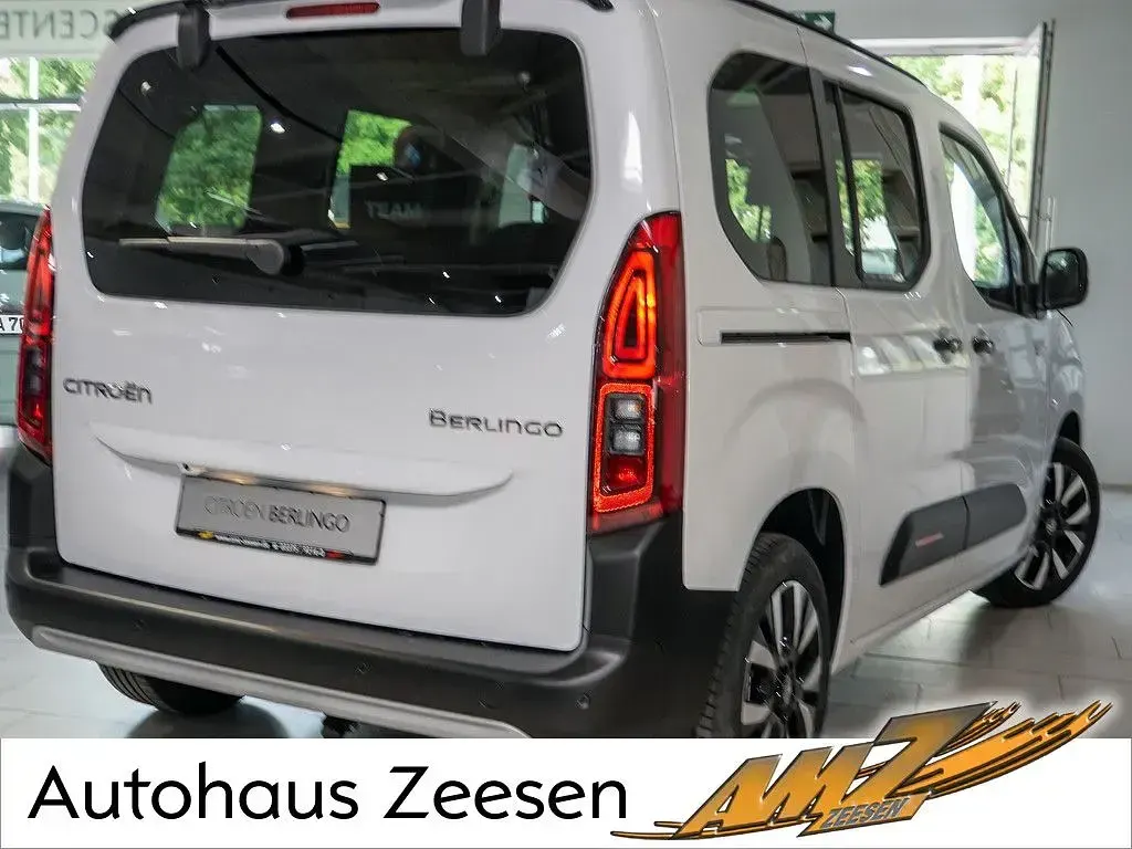 Neu Citroën e-Berlingo XTR 131 PS (96 kW) 2026 Weiß Van / Kleinbus