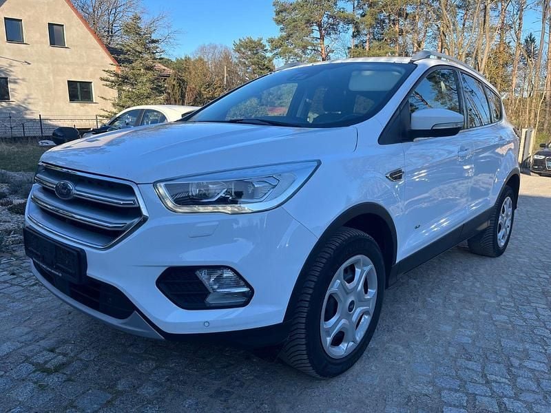 Gebraucht Ford Kuga Cool & Connect 150 PS (110 kW) 2018 Weiß SUV
