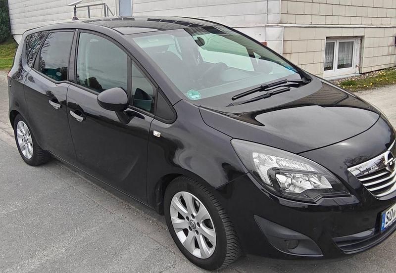 Gebraucht Opel Meriva Edition 101 PS (74 kW) 2011 Schwarz Van / Kleinbus