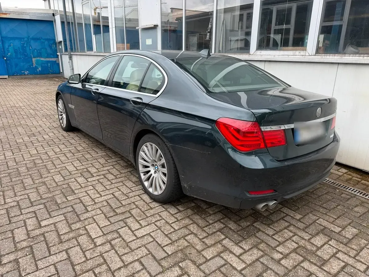 Brugt BMW 730 245 HK (180 kW) 2010 Sedan