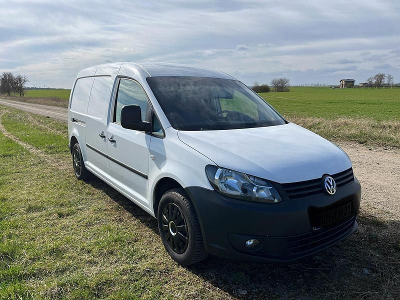 Second-hand VW Caddy 102 CP (75 kW) 2011 Monovolum