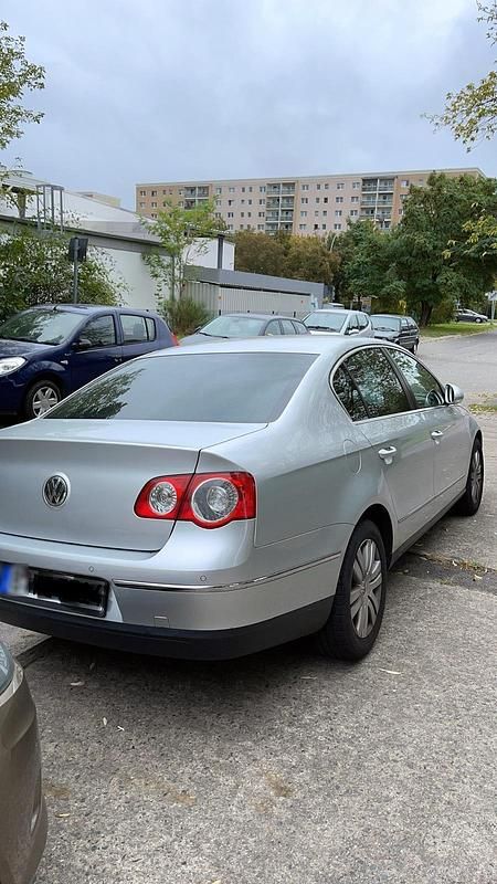 Gebraucht VW Passat 200 PS (147 kW) 2008 Grau Limousine