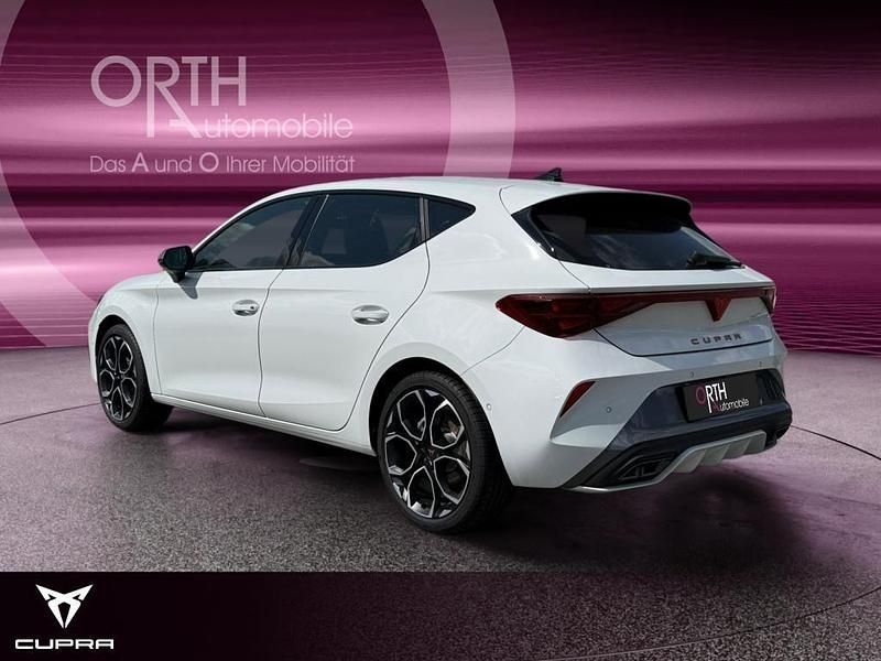 Gebraucht Cupra Leon 150 PS (110 kW) 2026 Nevada weiss Limousine