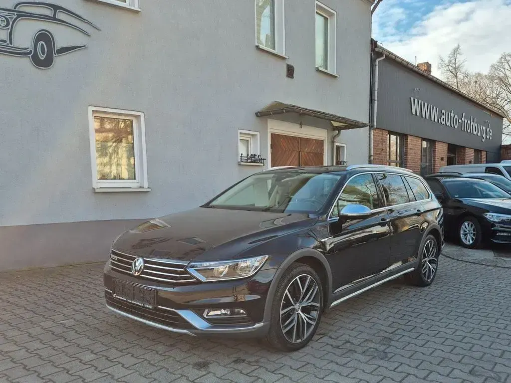 Gebraucht VW Passat 220 PS (161 kW) 2018 Schwarz Kombi