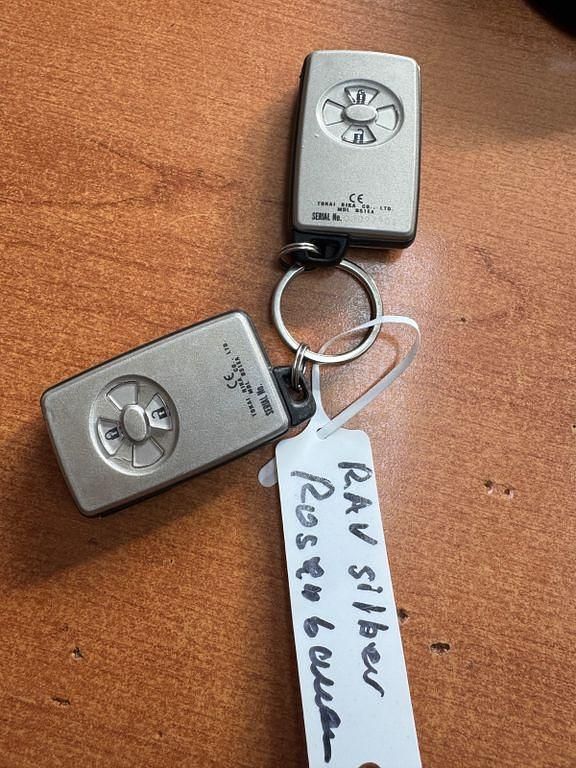 Gebraucht Toyota RAV4 Executive 177 PS (130 kW) 2006 Silber SUV