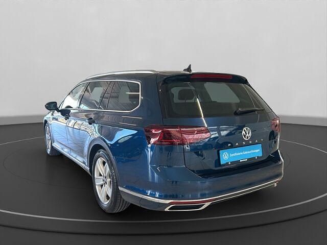 Gebraucht VW Passat Elegance 190 PS (139 kW) 2020 Blau Kombi