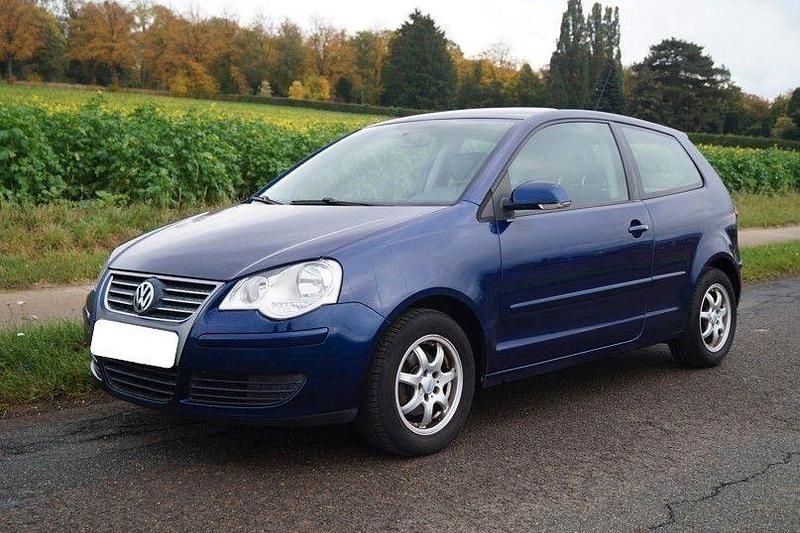 Gebraucht VW Polo Trendline 105 PS (77 kW) 2006 Blau Limousine