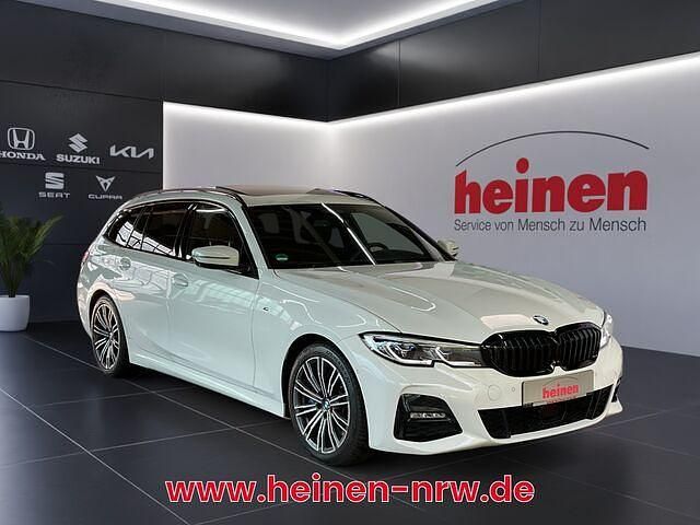 Gebraucht BMW 330 M Sport 286 PS (210 kW) 2021 Weiß Kombi