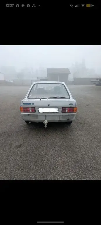 Gebraucht Ford Escort 69 PS (50 kW) 1984 Silber Coupé