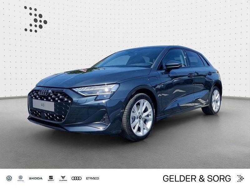 Grau Neu 2025 Audi A3 Sportback e-tron Advanced Limousine | 43.480 € (Fairer Preis) - Bild 1/4