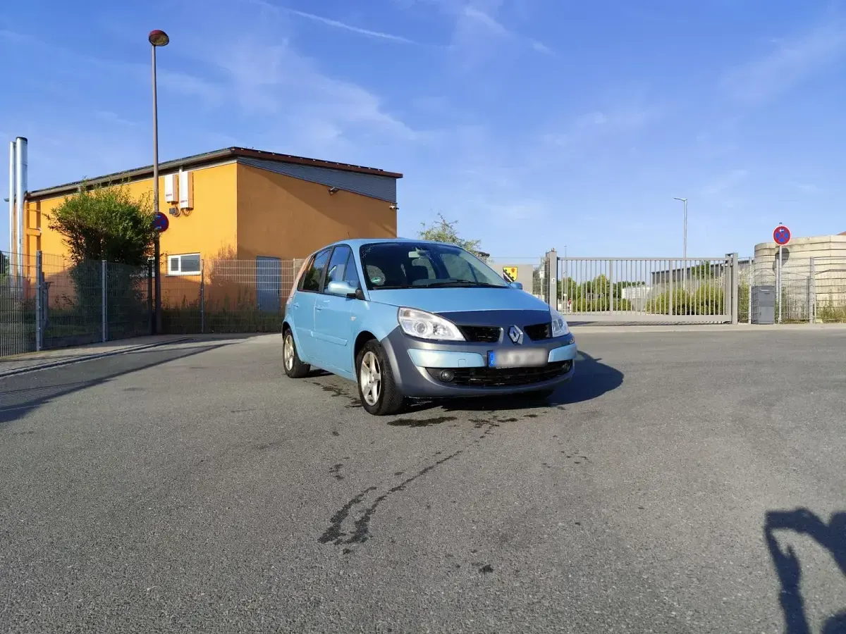 Gebraucht Renault Scénic II 130 PS (95 kW) 2007 Grün Van / Kleinbus