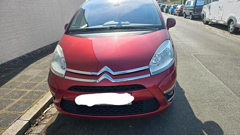 Rot Gebraucht 2013 Citroën Grand C4 Picasso Van / Kleinbus | 3.500 € (Fairer Preis) - Bild 1/4