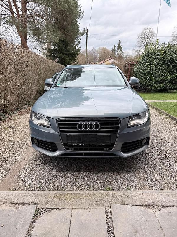 Gebraucht Audi A4 Sport 143 PS (105 kW) 2008 Blau Kombi
