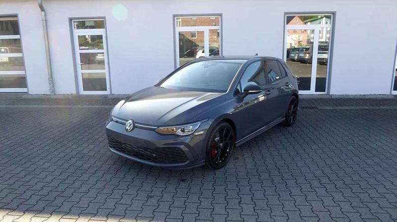 Grau Gebraucht 2023 VW Golf VIII GTI Kleinwagen | 23.600 € (Superpreis) - Bild 1/4