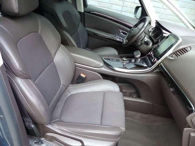 Second-hand Renault Espace 160 CP (117 kW) 2019 Albastru Monovolum