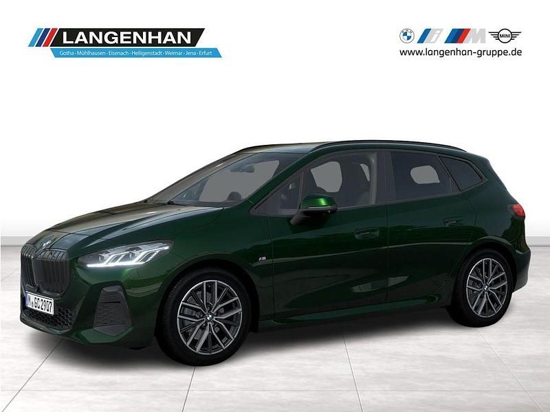Grün Neu 2025 BMW 220 Performance Van / Kleinbus | 45.999 € (Teuer) - Bild 1/2