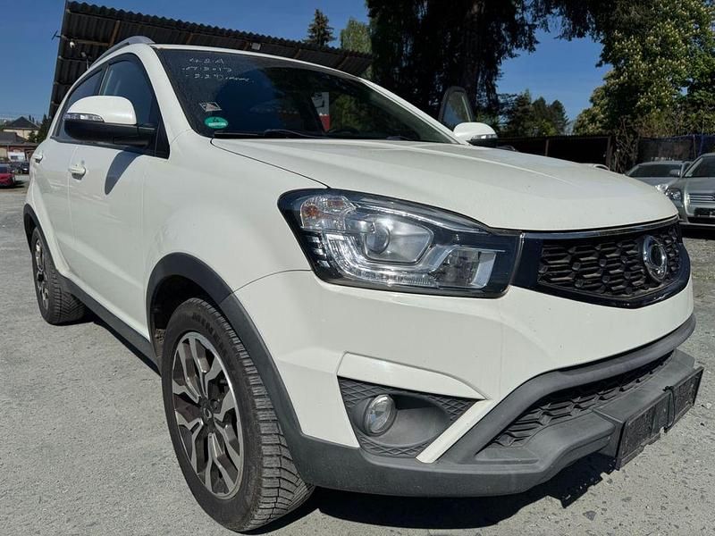 Weiß Gebraucht 2017 Ssangyong Korando Quartz SUV | 5.499 € (Fairer Preis) - Bild 1/4