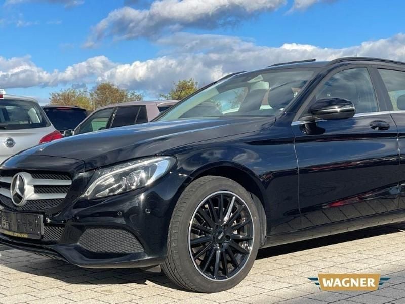 Gebraucht Mercedes C220 170 PS (125 kW) 2017 Schwarz Kombi