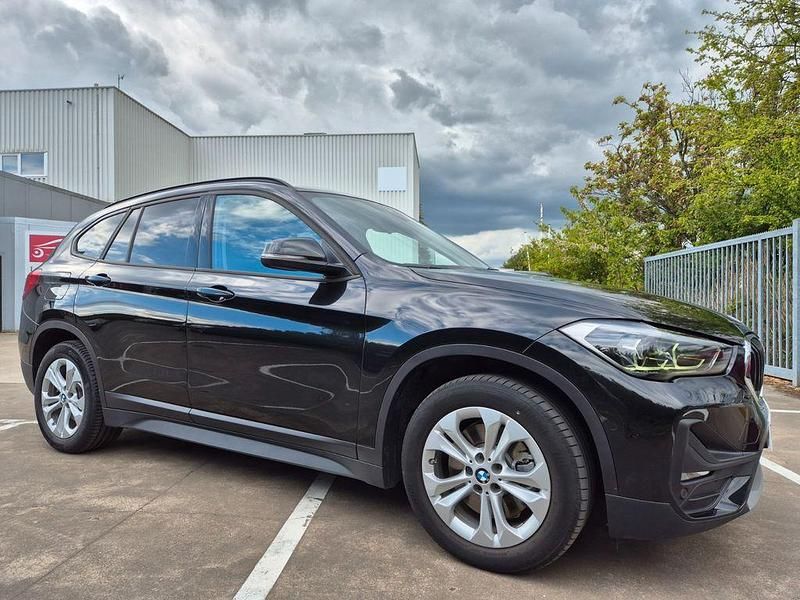 Second-hand BMW X1 220 CP (161 kW) 2021 Negru SUV