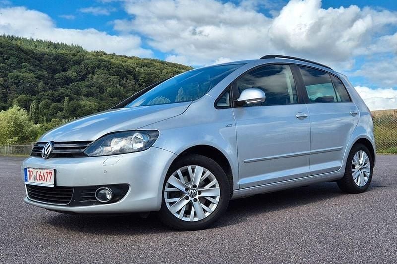 Silber Gebraucht 2013 VW Golf VII Life Limousine | 8.470 € (Guter Preis) - Bild 1/4