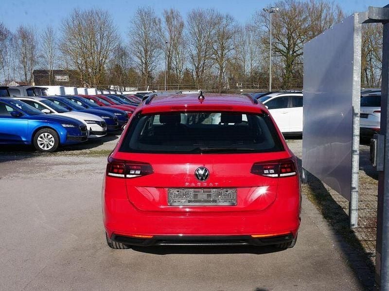 Gebraucht VW Passat Business 150 PS (110 kW) 2021 Tornado red Kombi