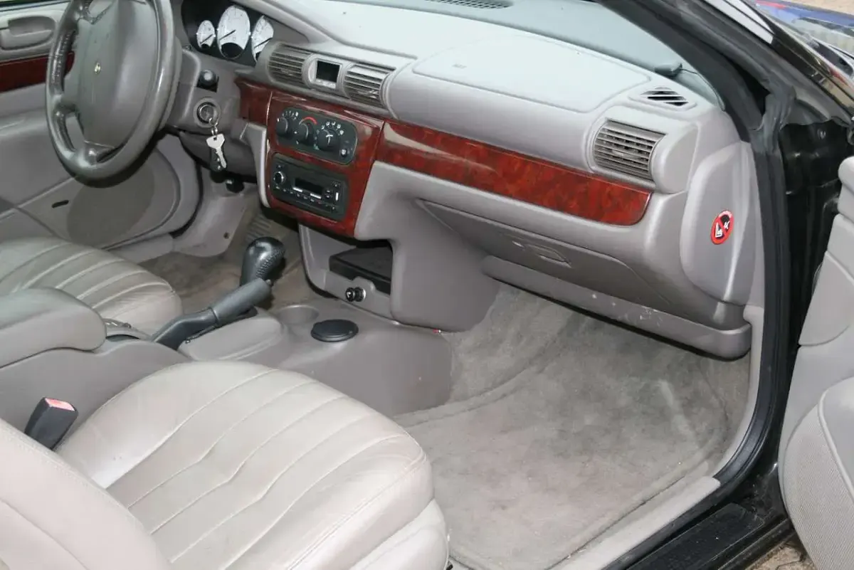 Gebraucht Chrysler Sebring Cabriolet 203 PS (149 kW) 2005 Black clear coat Cabrio