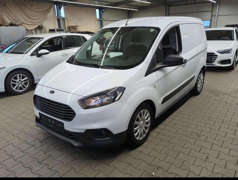 Weiß Gebraucht 2019 Ford Transit Trend Van / Kleinbus | 14.990 € (Superpreis) - Bild 1/4