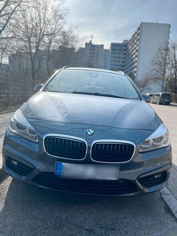 Gebraucht BMW 220 190 PS (139 kW) 2016 Grau Kombi