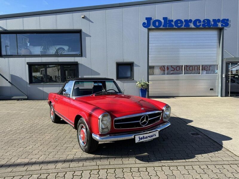 Signalrot Gebraucht 1965 Mercedes 230 Cabrio | 82.990 € - Bild 1/4