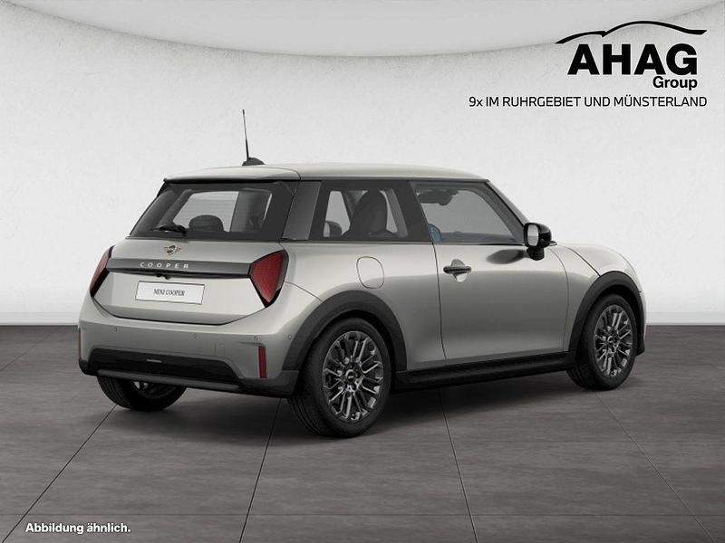 Gebraucht Mini Cooper 156 PS (114 kW) 2025 Silber Kleinwagen
