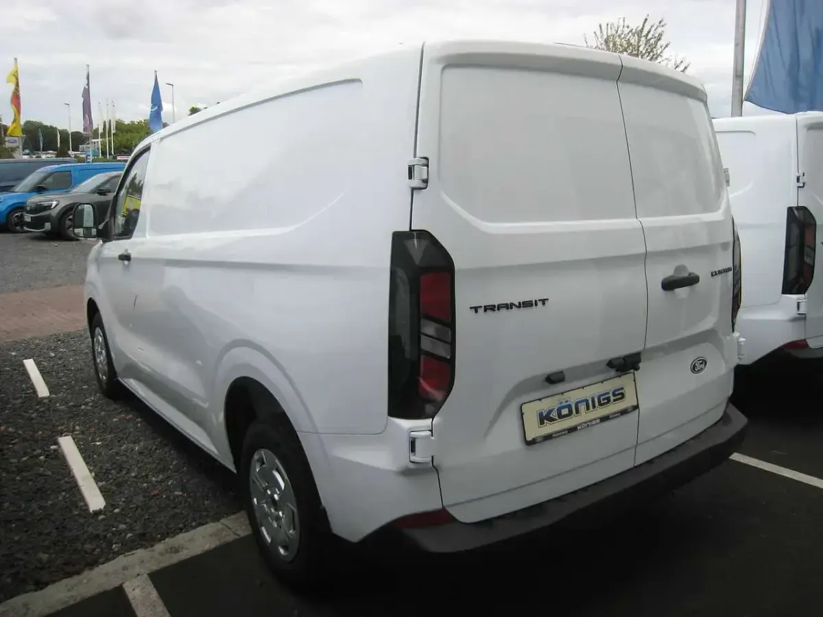Neu Ford Transit Custom Trend 136 PS (100 kW) 2026 Frostweiß Van