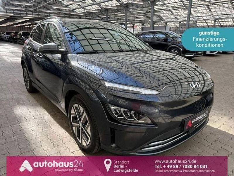 Grau Gebraucht 2023 Hyundai Kona SUV | 17.990 € (Superpreis) - Bild 1/4