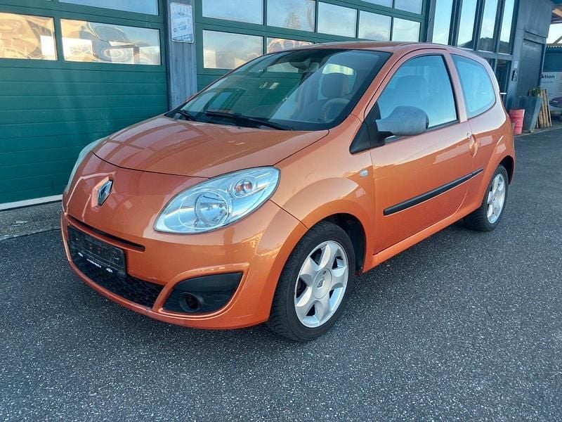 Second-hand Renault Twingo Expression 76 CP (55 kW) 2008 Portocaliu Hatchback
