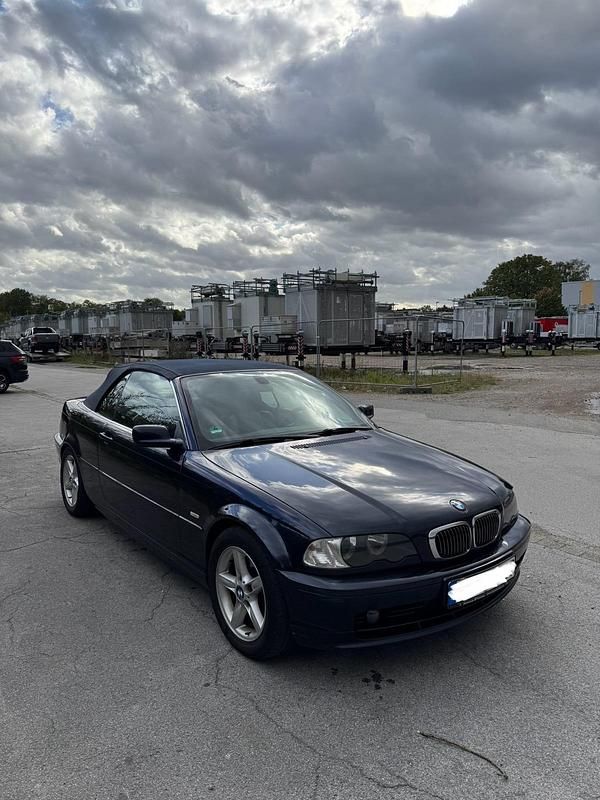 Blau Gebraucht 2001 BMW 320 Cabriolet Sport Line Cabrio | 3.400 € (Superpreis) - Bild 1/4