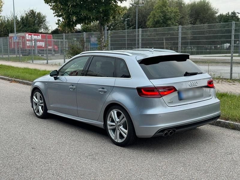 Gebraucht Audi A3 S-Line 150 PS (110 kW) 2014 Silber Limousine