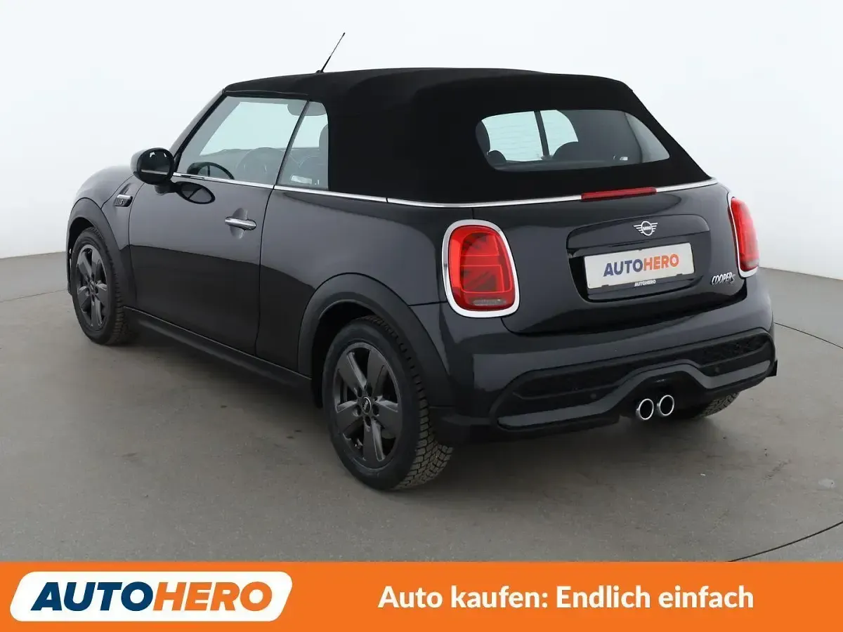Gebraucht Mini Cooper S Cabriolet Essential 178 PS (130 kW) 2022 Schwarz Cabrio
